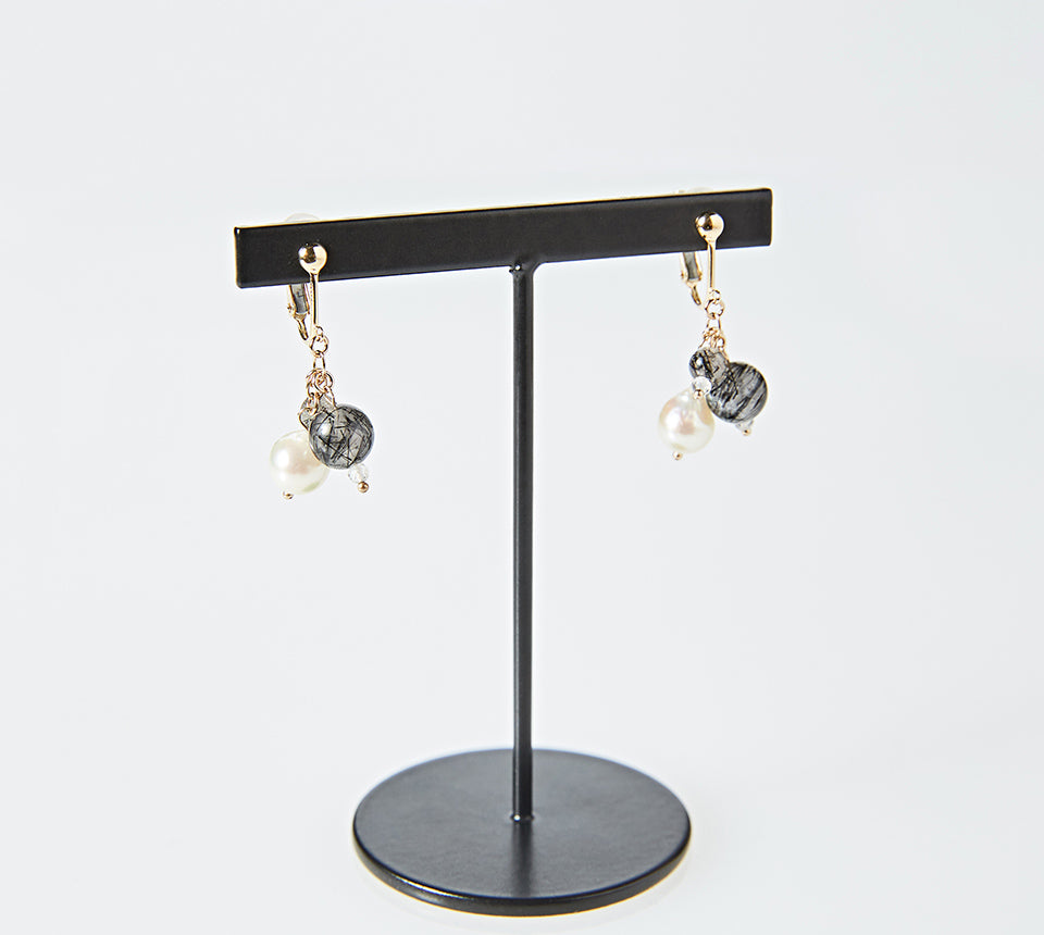 OMAMORI JEWELRY みたまイヤリング 黒