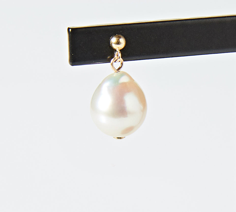 OMAMORI JEWELRY K18あこやバロックパール8mmピアス