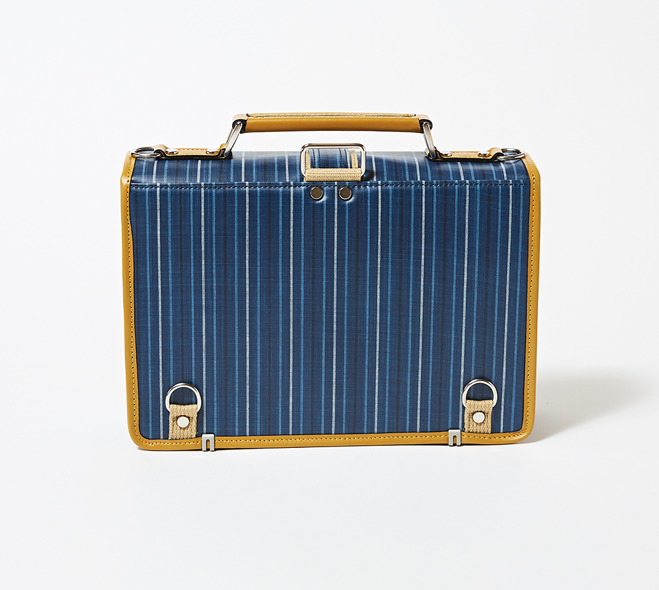 Clutch bag オルターネート・ストライプ