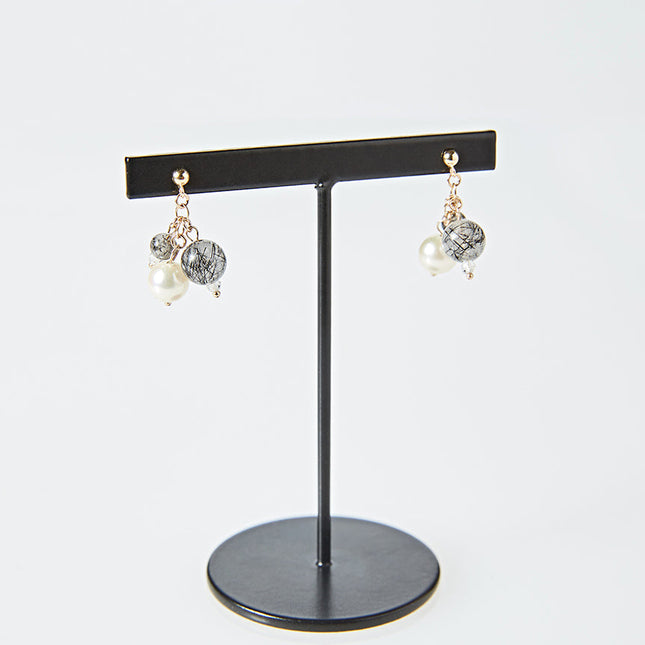OMAMORI JEWELRY　みたまピアス　黒