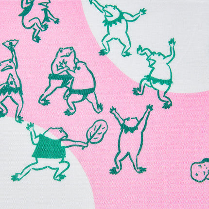 イセノモン 手拭　蛙の宴会