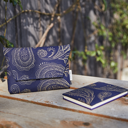 イセノモン　お参歩袋（松毬・ペイズリー　金）　