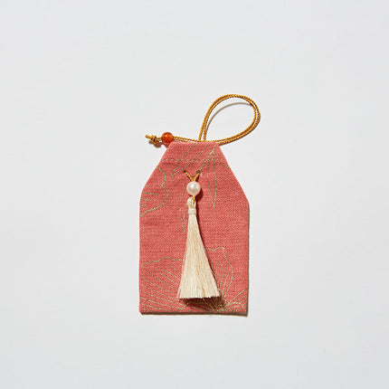 伊勢の白玉幣（牡丹と蝶 金）