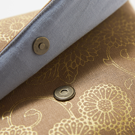 イセノモン　お参歩袋（菊唐草　金）