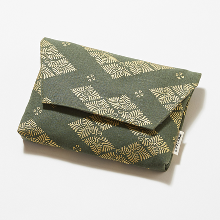 イセノモン　お参歩袋（羊歯菱　金）