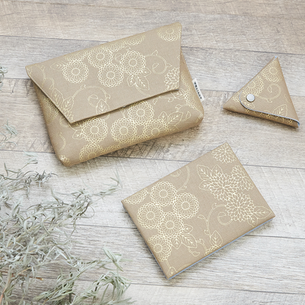 イセノモン　お参歩袋（菊唐草　金）