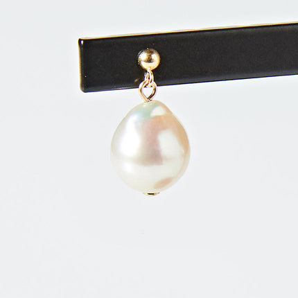 OMAMORI JEWELRY　K18あこやバロックパール8mmピアス