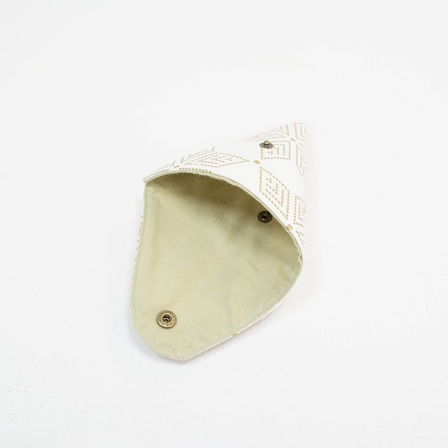 イセノモン　小銭入れ 　麻の葉 金