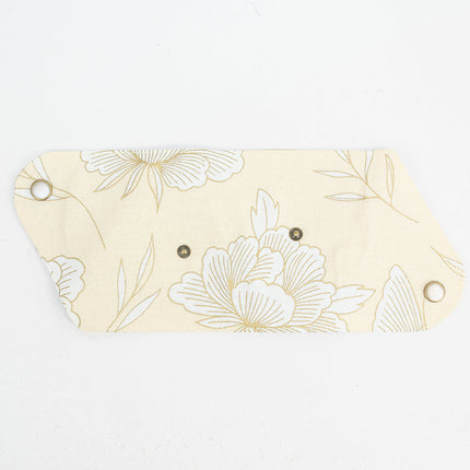 イセノモン　小銭入れ 　牡丹と蝶　金と淡黄色