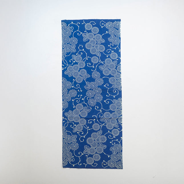 イセノモン 手拭　 菊唐草