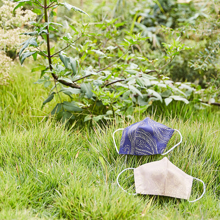 イセノモンマスク 菊と唐草　金