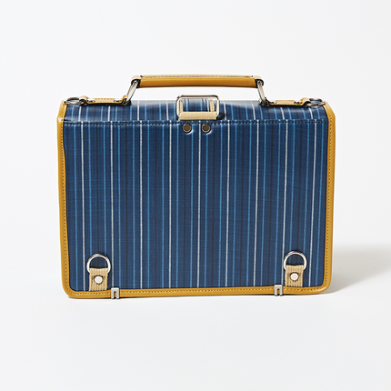 Clutch bag  オルターネート・ストライプ