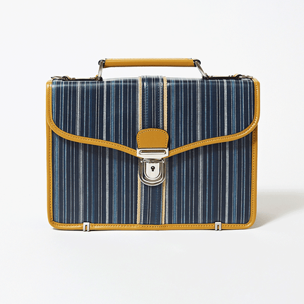 Clutch bag  マルチ・ストライプ