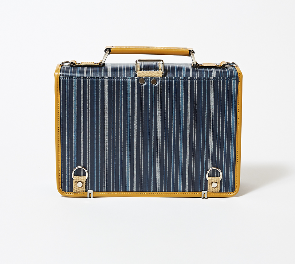 Clutch bag  マルチ・ストライプ