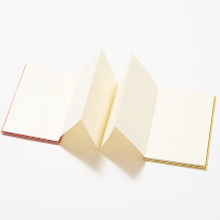 イセノモン　御集印帖　牡丹と蝶　金