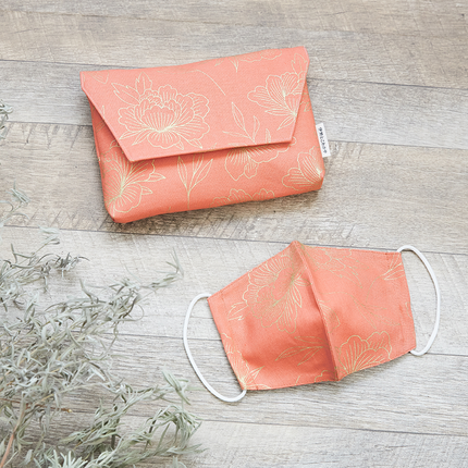 イセノモンマスク　牡丹と蝶　金